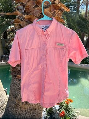 Columbia Women’s Short-Sleeve Shirt - Pink